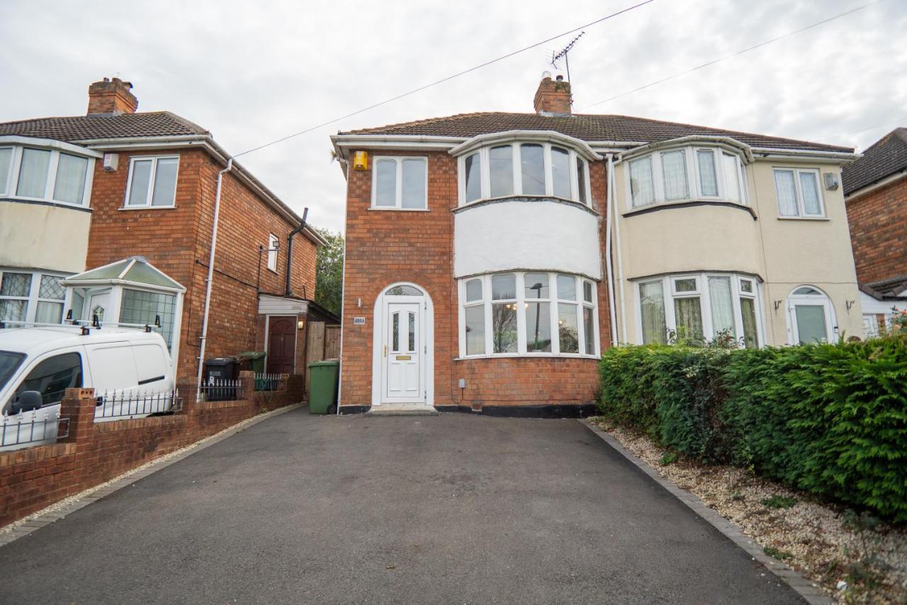 Sheldon House 3 Bed Cosy Home Nr Jlr & Nec Bagian luar foto