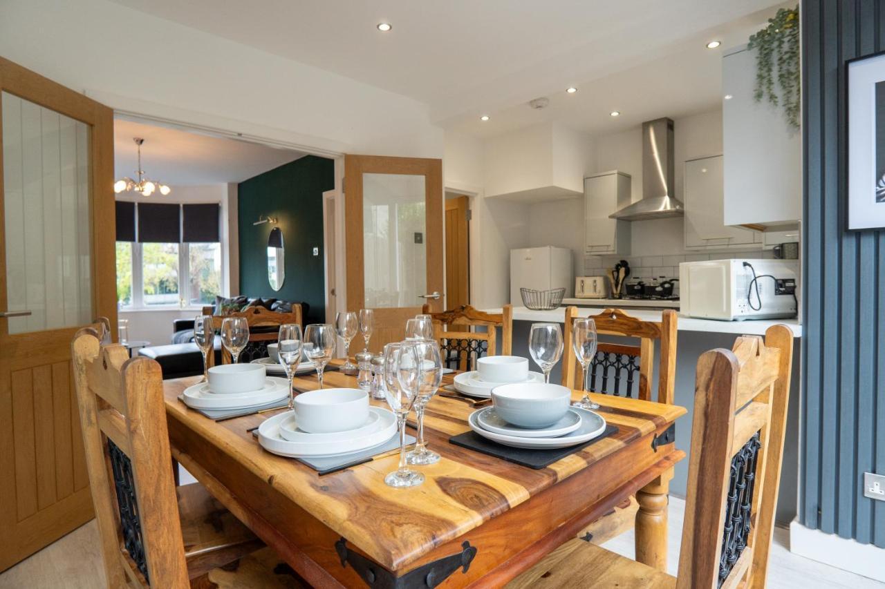 Sheldon House 3 Bed Cosy Home Nr Jlr & Nec Bagian luar foto
